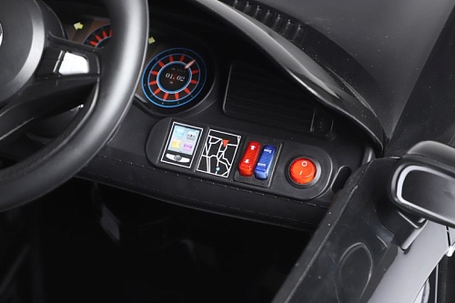 Автомобиль Mercedes Benz GT 3775 Черный краска Автомобиль Mercedes Benz GT 3775 Черный краска