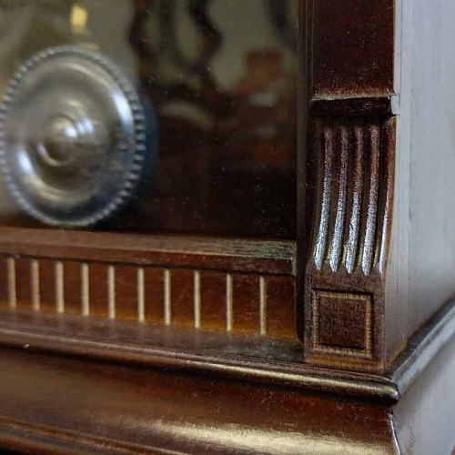Настольные часы с боем и мелодией B7662 Dark Walnut Настольные часы с боем и мелодией B7662 Dark Walnut