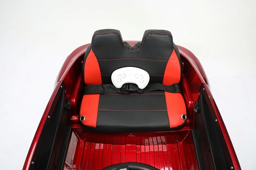Автомобиль BMW i7 9381 Красный краска Автомобиль BMW i7 9381 Красный краска