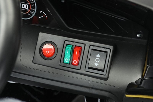 Автомобиль BMW i7 9381 Черный краска Автомобиль BMW i7 9381 Черный краска