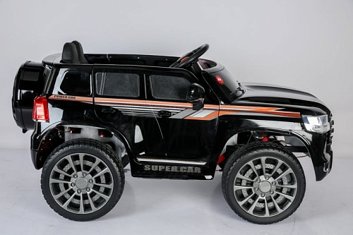 Джип Toyota LC300 3818 Черный краска Джип Toyota LC300 3818 Черный краска